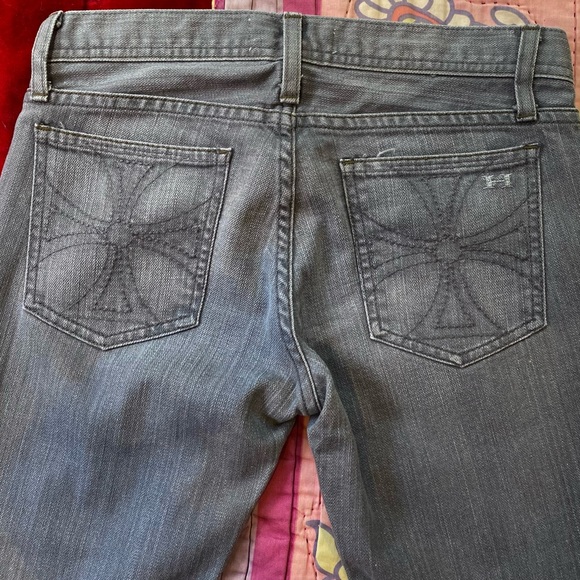 Habitual Skinny Low Rise Straight Leg Jeans in Stonewash Gray Stretch Denim - Picture 8 of 11